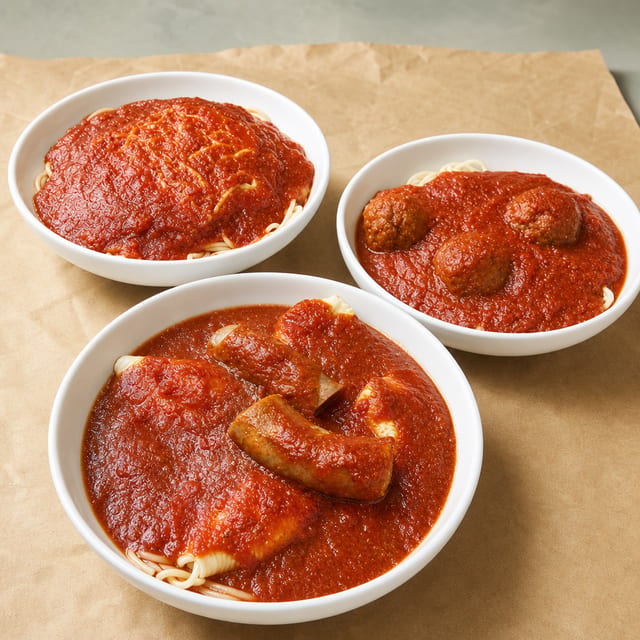 Create Your Own Classic Pasta Entree.