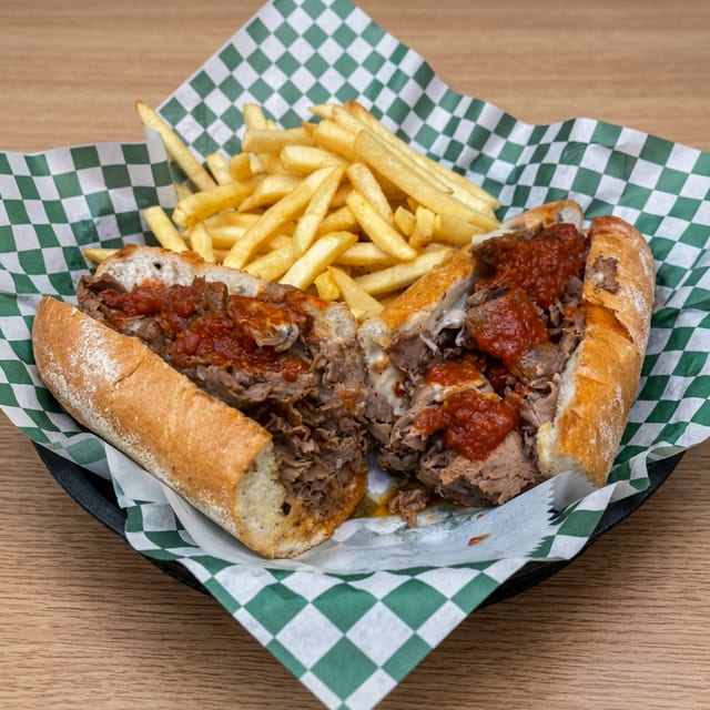 9" Romano's Pizza Steak.