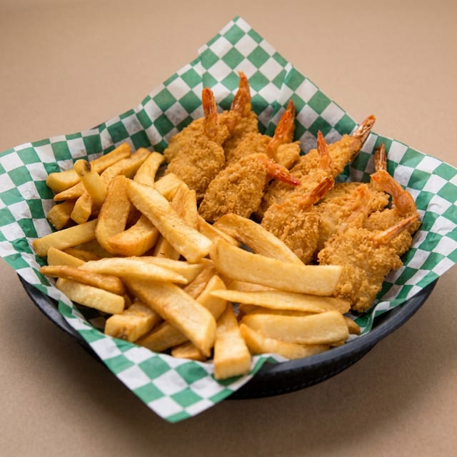 Romano's Fried Shrimp Platter.