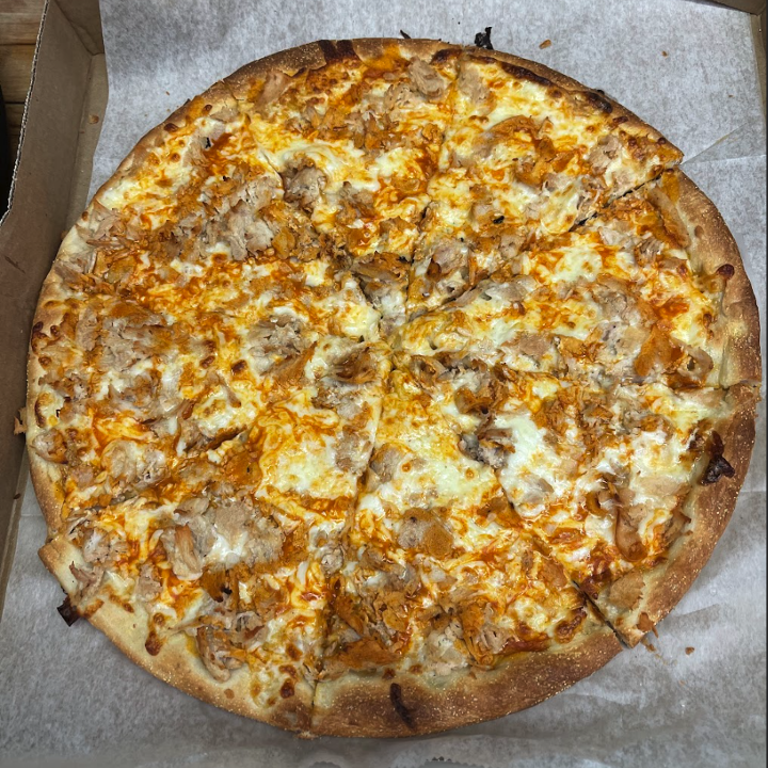 Buffalo Chicken Pizza Delight