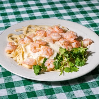 Fettuccine & Shrimp Alfredo